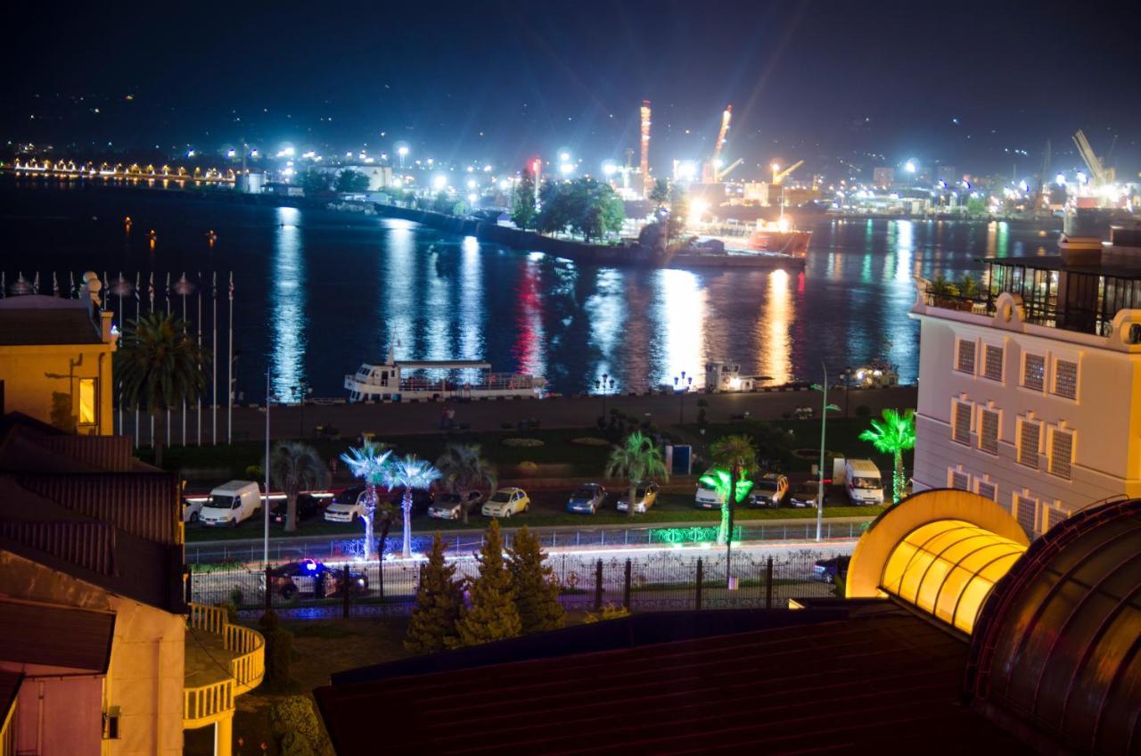Anadolu Star Hotel&Casino Batumi Exterior foto